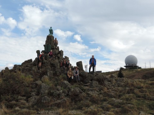 16 09 16 Fliegerdenkmal Hochrhön mit Radarstation